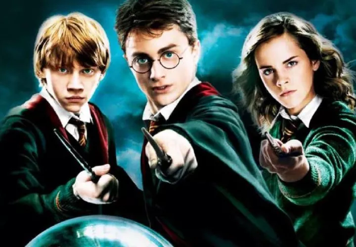 En noviembre es la celebración de los 20 años desde que se estrenó en cines 'Harry Potter y la Piedra Filosofal'.  Foto: Internet / HBO