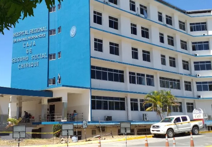 Una vez culminen los trabajos se procederá con las recomendaciones de los técnicos, de permitir las visitas de familiares a sus pacientes hospitalizados por un tiempo de 15 minutos por día. Foto: José Vásquez