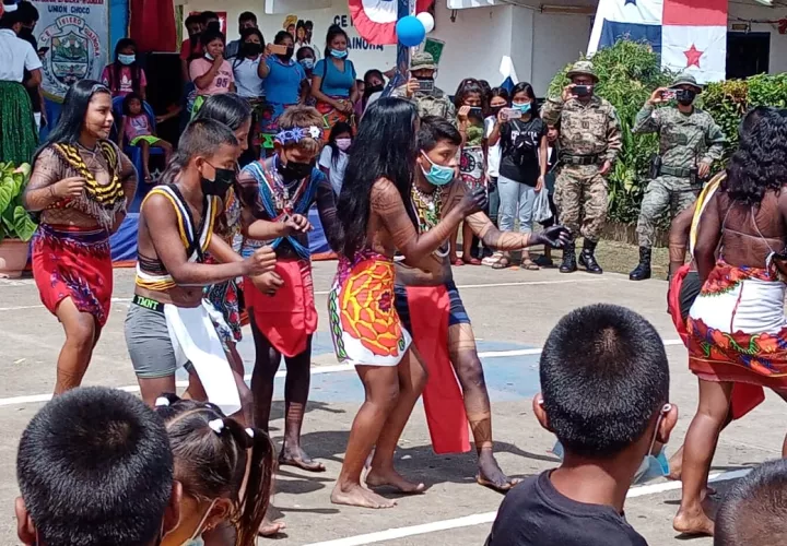 En los actos conmemorativos se presentaron bailes y danzas Emberá-Wounaan. Foto: Cortesía 