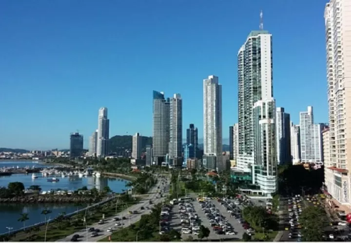 Propone una reingeniería de tres pilares en los caminos para la integración de América Latina. EFE
