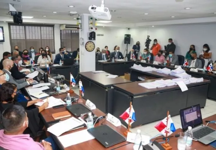 El Mides sustentó el traslado de partida a favor del vale digital. Foto: Cortesía