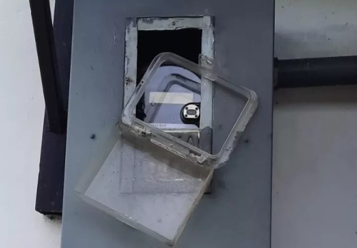 Mediante las cámaras de videovigilancia se ha podido observar que en varias ocasiones personas hurtando todo tipo de material de metal para luego llevarlos a vender. Foto: Diomedes Sánchez