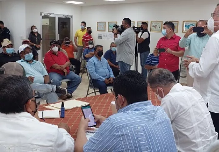 Productores piden sacar el arroz del control de precios. Foto: Archivo