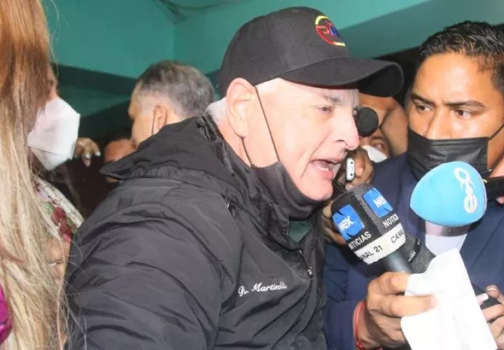 Cientos de seguidores de Martinelli se reunieron en el SPA para alentar a su líder y posteriormente celebrar su absolución. Foto: Víctor Arosemena 