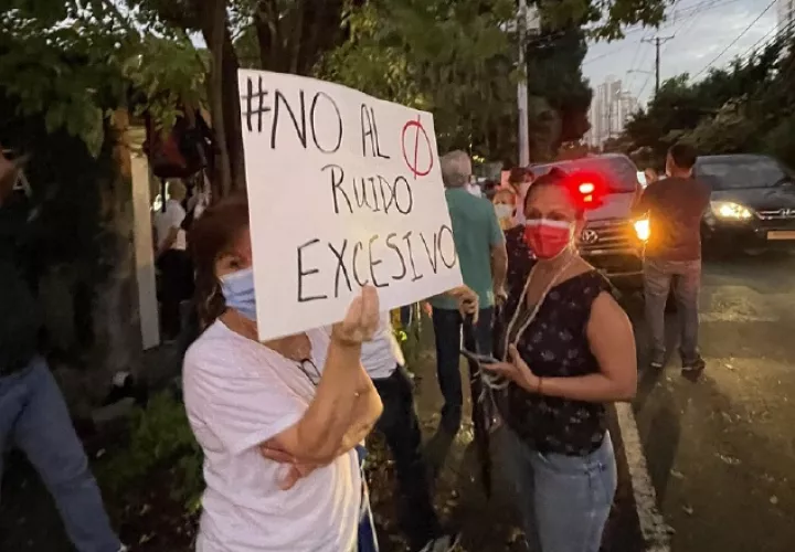 Los residentes del corregimiento de San Francisco realizaron una protesta, la semana pasada, contra el ruido excesivo de locales. Foto: Cortesía