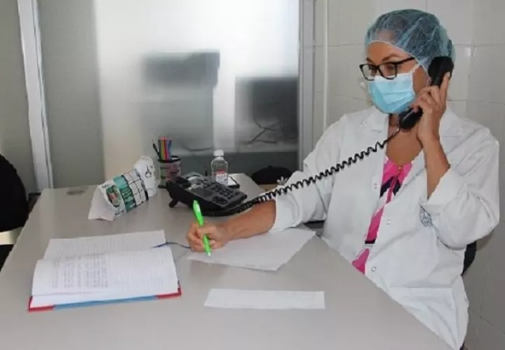 Durante la pandemia se han habilitado líneas telefónicas para tratar problemas mentales. Foto: Cortesía CSS