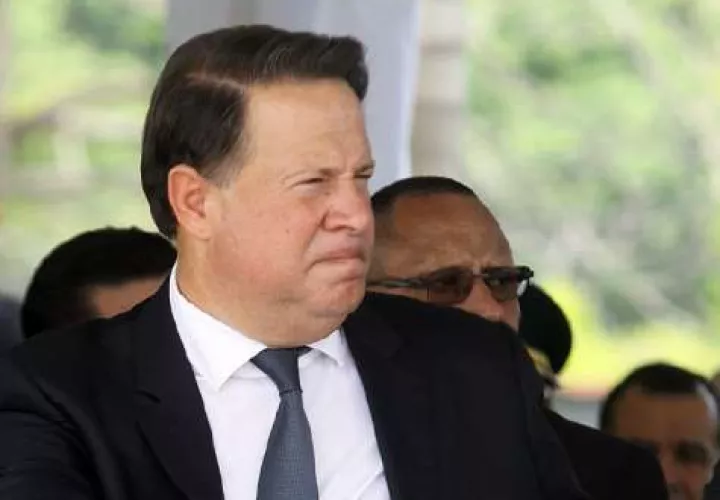 Juan Carlos Varela paralizó siete obras hospitalarias en todo el país.  Foto: Archivo