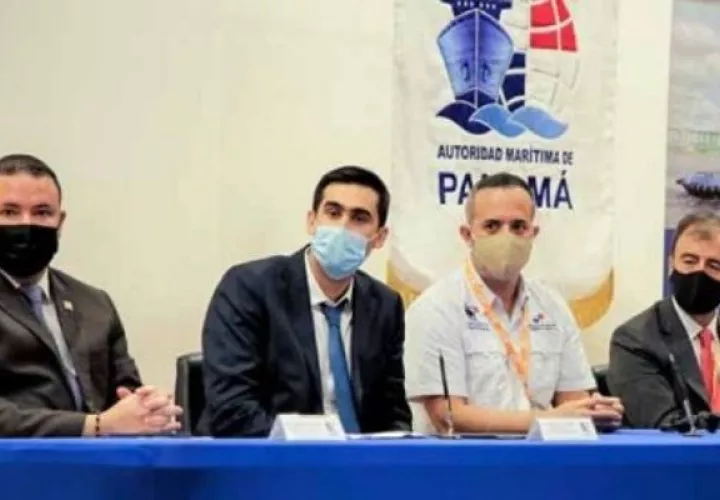 La firma de este Acuerdo es una muestra  de  que  los  acercamientos  que  estamos realizando con diversas instituciones. Foto: Cortesía