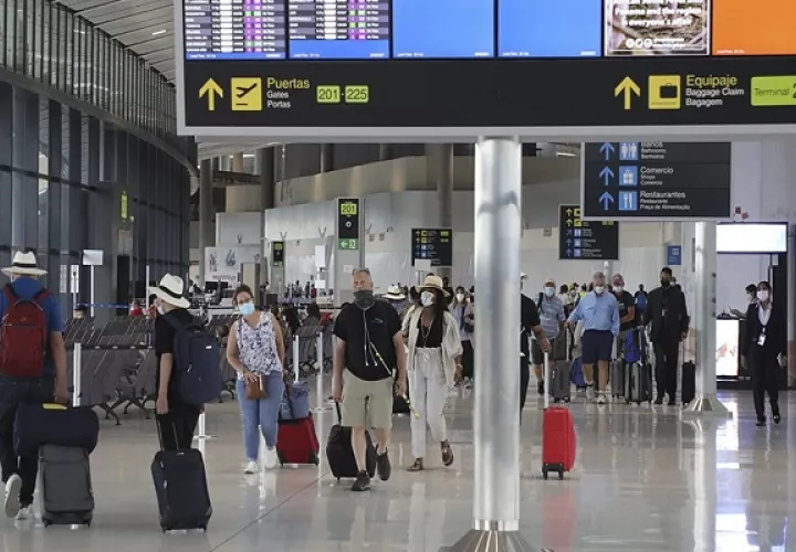 Comenenal considera que se han relajado las medidas en el aeropuerto. Foto: Cortesía Aeropuerto de Tocumen