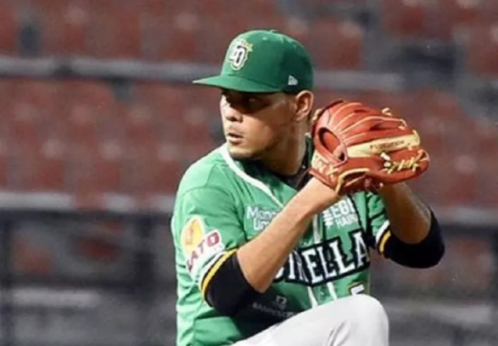 Andy Otero es lanzador de las Estrellas Orientales. Foto: @andy_otero03