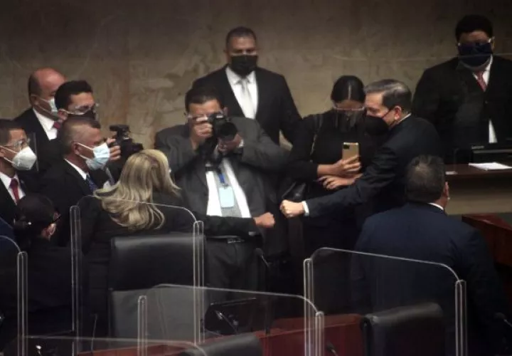 La instalación se la segunda Legislatura del tercer periodo de la Asamblea Nacional se realiza hoy 2 de enero de 2022. Foto: Víctor Arosemena