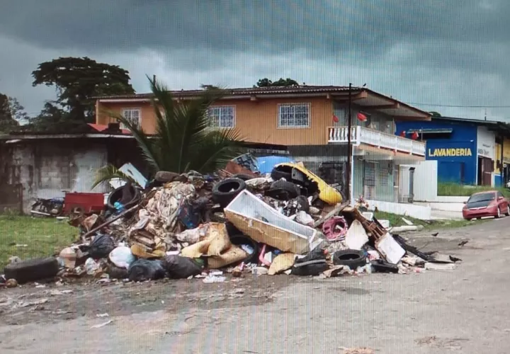 Hay una crisis con la recolección de los desechos sólidos en el distrito de Colón. Foto: Diomedes Sánchez  