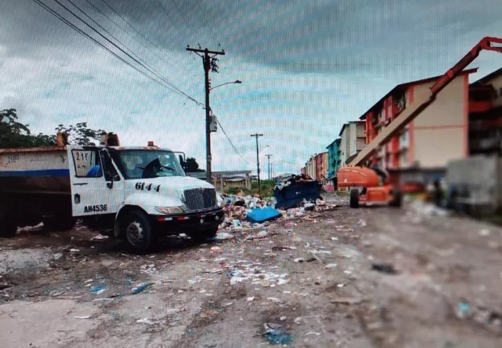 En diciembre se produce una crisis en la recolección, con mucha acumulación de basura. Foto: Diomedes Sánchez