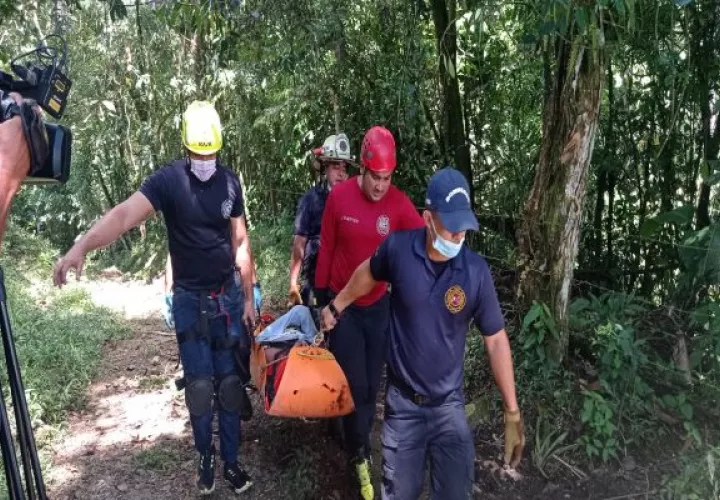 Los bomberos han llevado a cabo más de 30 rescates en lo que va del año en diferentes puntos de la provincia de Chiriquí durante el presente año. Foto. José Vásquez