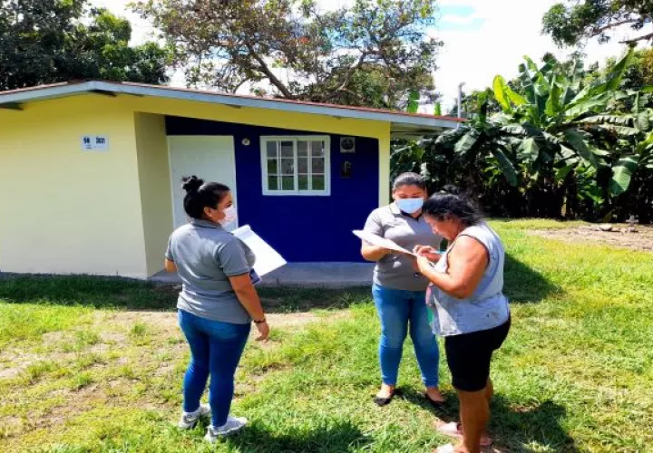 Se informó que del grupo de viviendas por construir 30 serán para personas con familiares que poseen algún grado de discapacidad. Foto. Eric Montenegro
