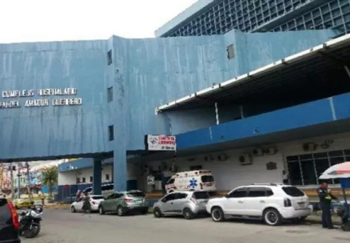 El herido fue atendido  en el hospital Dr. Manuel Amador Guerrero y luego de varias horas los galenos dieron a conocer que su condición de salud era estable. Foto. Diomedes Sánchez