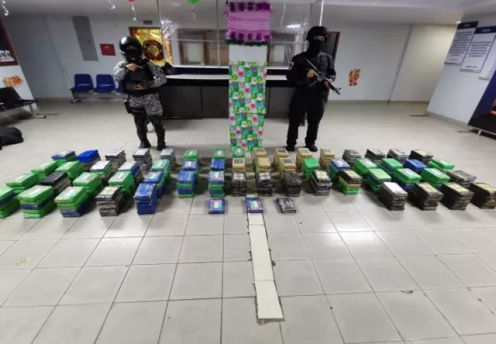 En lo que va del mes de diciembre, las autoridades han incautado unas dos toneladas de sustancias ilícitas. Foto. Diomedes Sánchez