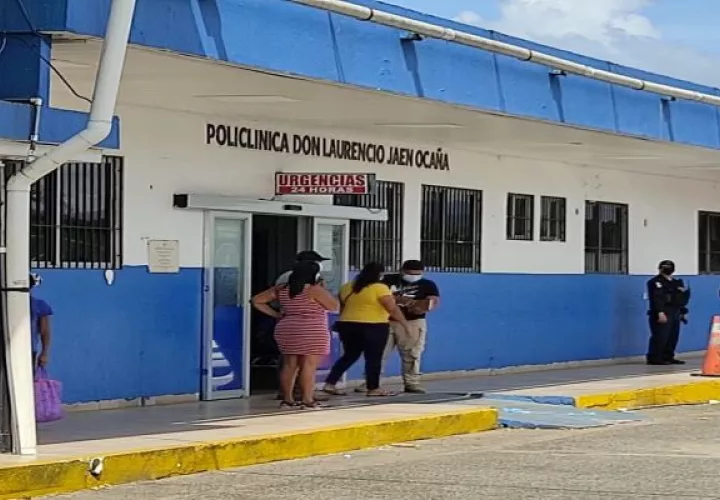 La menor fue trasladada inicialmente al cuarto de urgencias de la Policlínica de Sabanitas y posteriormente al complejo hospitalario Dr. Manuel Amador Guerrero. Foto: Diomedes Sánchez