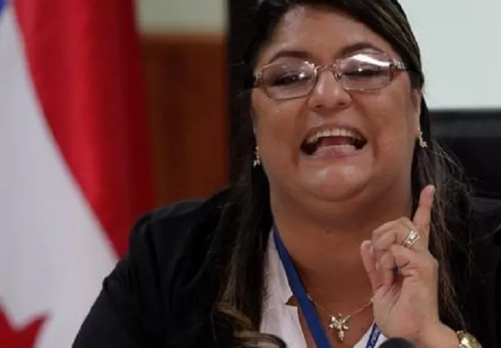 Tania Sterling, fiscal del Ministerio Público.