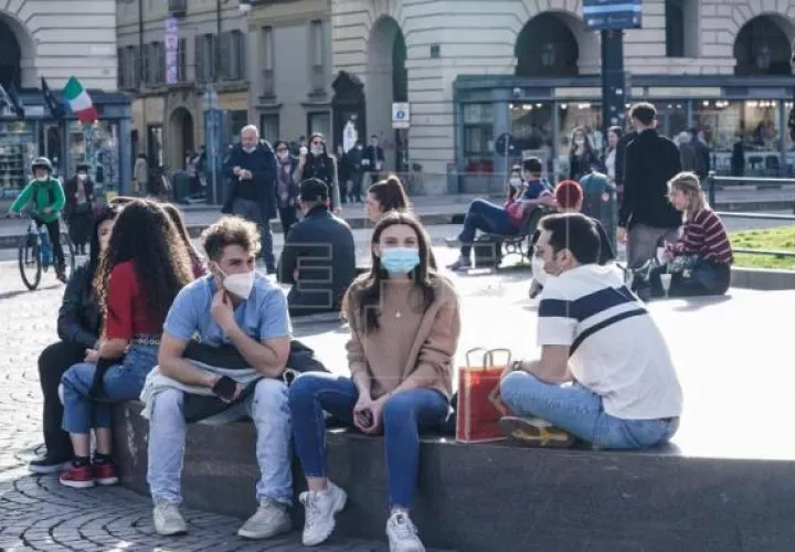 Italia suma  5,567,644 casos de covid-19 acumulados. Foto: EFE
