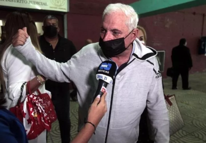 Ricardo Martinelli anunció acciones civiles contra todos aquellos que busquen manchar su nombre y el de su familia. Foto: Víctor Arosemena