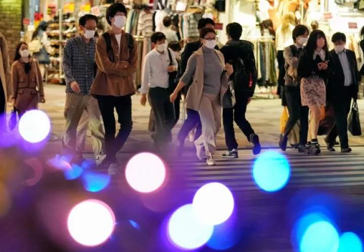 Japón espera realizar una media de 30,000 pruebas al día en 180 localizaciones. Foto: EFE