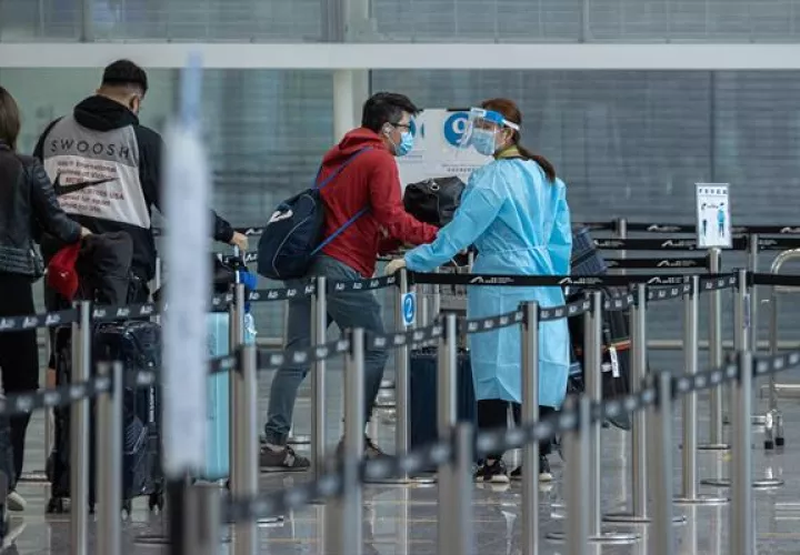 Decenas de vuelos han sido cancelados este lunes en aeropuertos del Sudeste Asiático. EFE