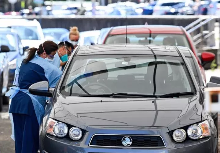 La OMS adviertió que la variante ómicron se expande a un ritmo nunca visto antes. EFE