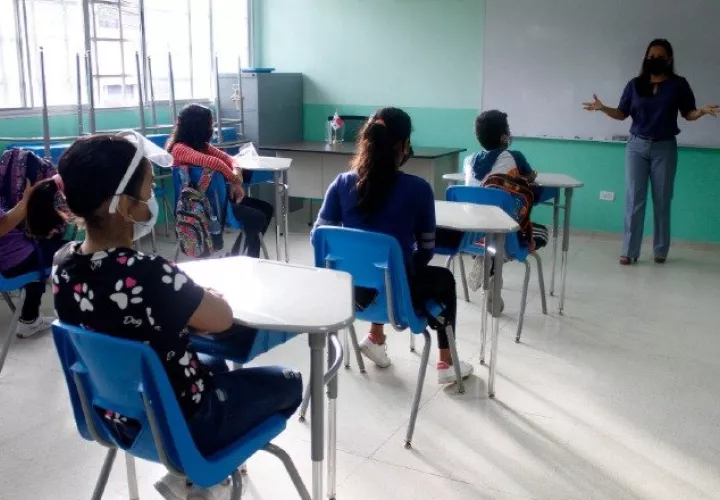 Un  promedio de 30 mil estudiantes reprobaron. Foto: Archivo