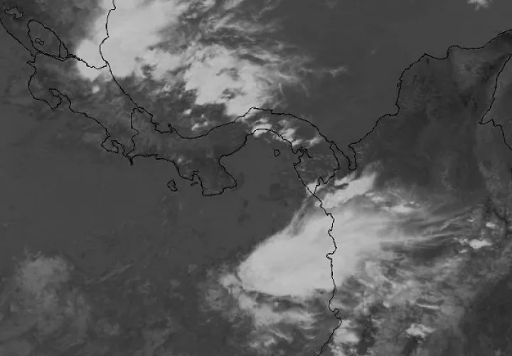 Las áreas bajo vigilancia con altura de olas hasta 3.0 metros son: Colón, Veraguas Norte, Bocas del Toro y las comarcas Guna Yala y Ngäbe Buglé.