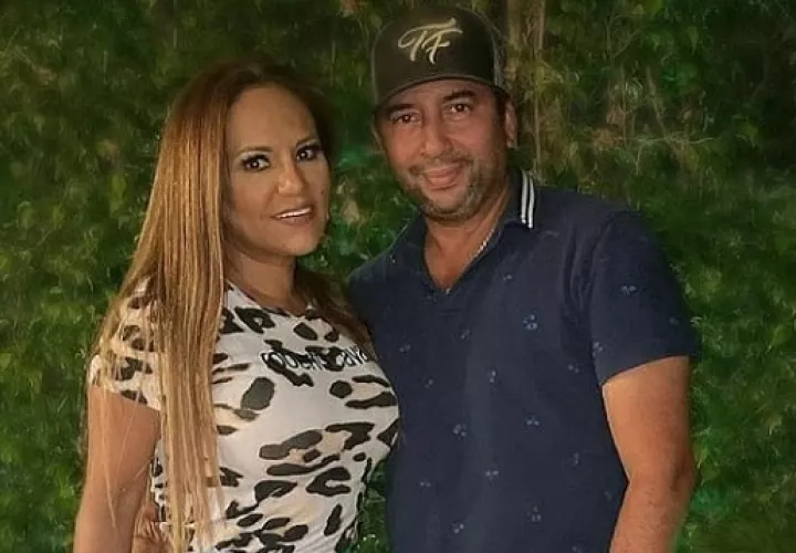 Sandra Sandoval y Tavo Flores. Foto: Instagram