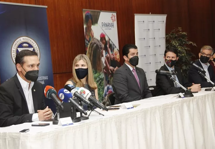 El turismo es un sector generador de miles de empleos, además, tiene efectos multiplicadores en los demás rubros de la economía nacional. Foto: Cortesía