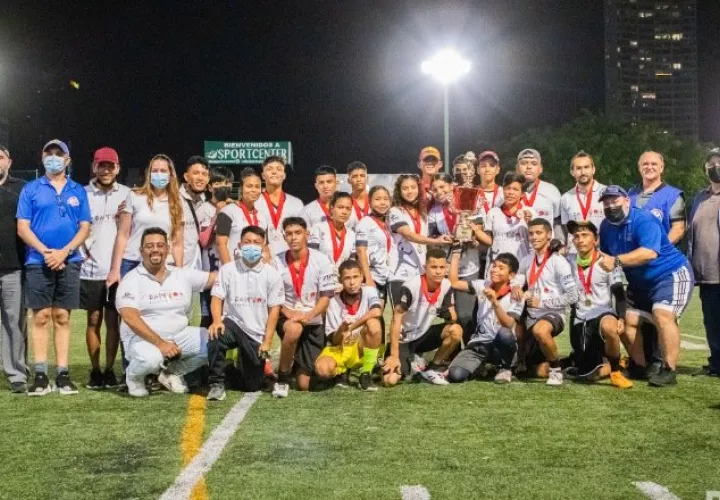 Barrios de Panamá se llevó al título en el Kiwanis Ultimate League. Foto:Cortesía 