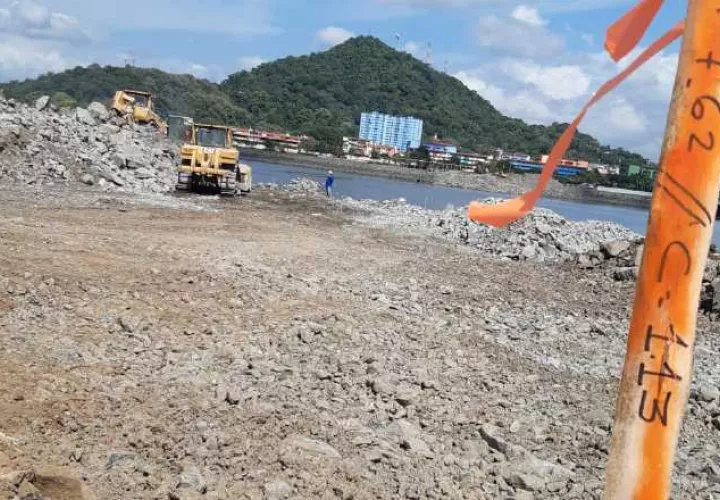 Ya se está trabajando del lado de Amador y de El Chorrillo.  Foto: Francisco Paz