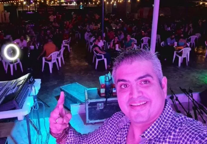 Jhonathan Chávez y Los Triunfadores. Foto: Instagram