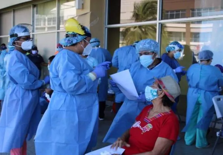 Hasta la fecha se ha reportado que hay 11 pacientes hospitalizados por causa de la covid-19. Foto. Diomedes Sánchez