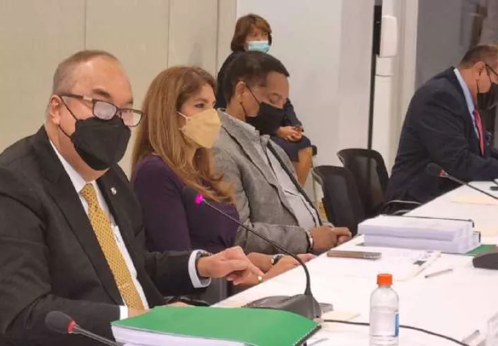 Según voceros del Gobierno, los resultados del Diálogo por la CSS les tocará implementarlo al gobierno que salga electo en 2024.  Foto: Archivo