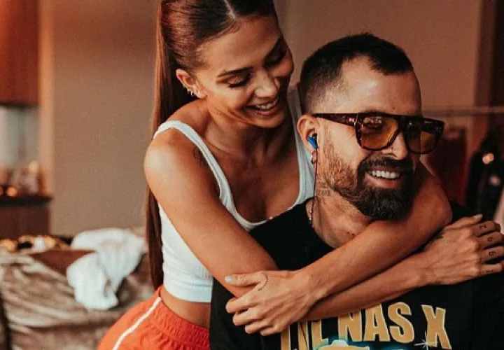 Mike Bahía optó por un anillo 'toi et moi' para pedirle matrimonio a Greeicy.