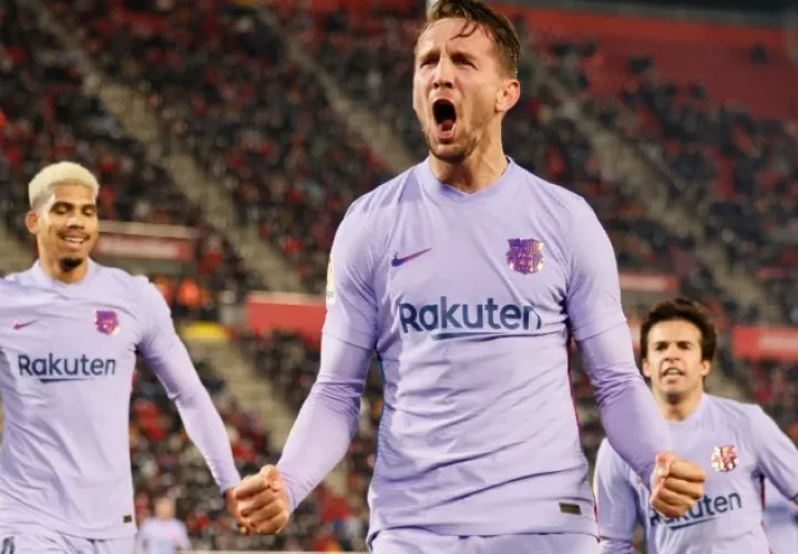 Luuk De Jong, festeja el gol del Barcelona. Foto:EFE 
