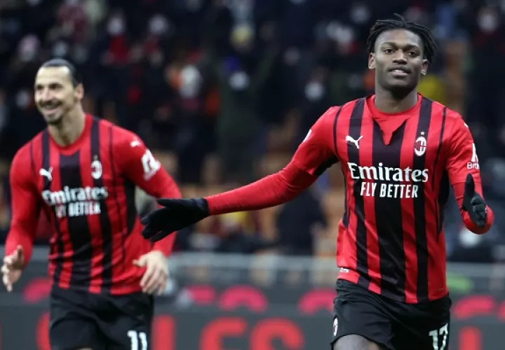 Milán ganó en casa 3-1 ante la Roma. Foto: EFE