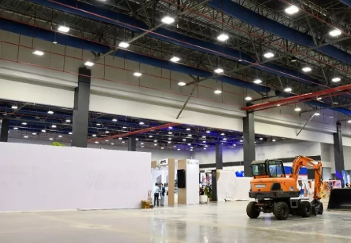 "Expo Máquinas" es uno de los eventos más grandes de máquinas, equipos, productos y servicios del sector construcción, industrial, logístico, marítimo, minero y agrícola. Foto:Cortesía