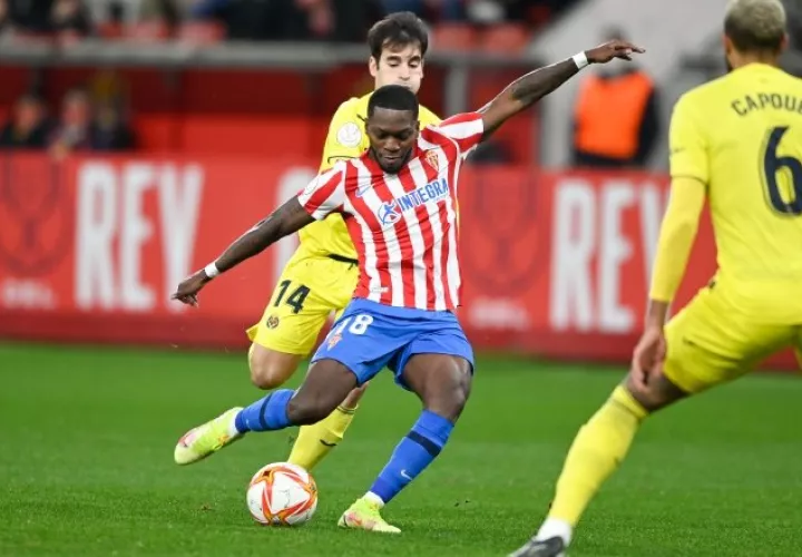 José Luis 'Puma' Rodríguez, jugador del Sporting Gijón. Foto: twitter