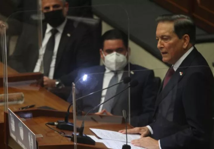 La mayor parte del discurso fue para anunciar las obras de infraestructura pública que se adelantan. Foto: Víctor Arosemena
