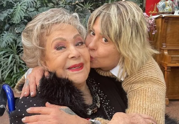 Silvia Pinal y Alejandra Guzmán. Foto: Instagram
