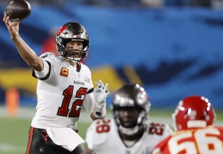 Tom Brady (12), jugador de Tampa Bay. Foto:EFE