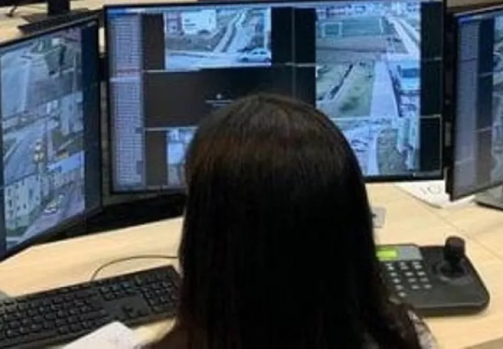 En la actualidad existen un total de 363 cámaras de videovigilancia en la provincia de Colón. Foto: Diomedes Sanchez