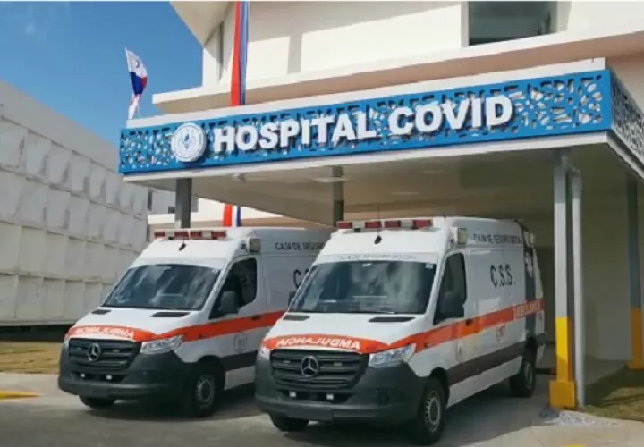 Serán 55 ambulancias usadas para la atención de emergencias las que recibirán mantenimiento. Foto: Cortesía CSS