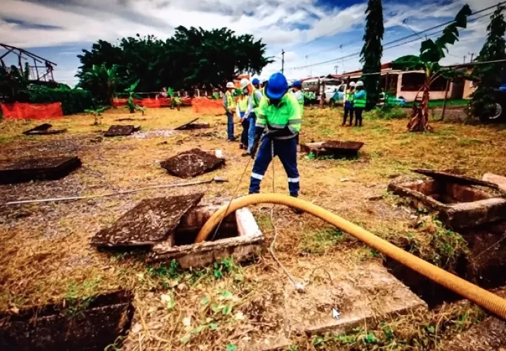 El alcantarillado sanitario en La Chorrera y Arraiján data de hace varios años. Foto: Eric A. Montenegro