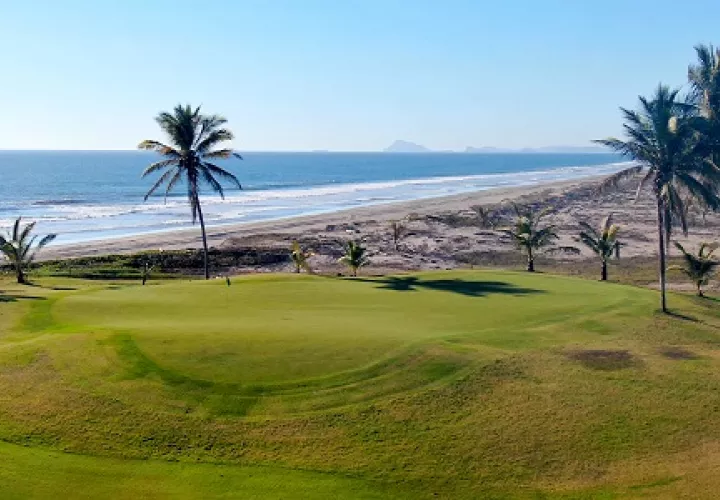 estrelladelmarcountryclub_0.jpg