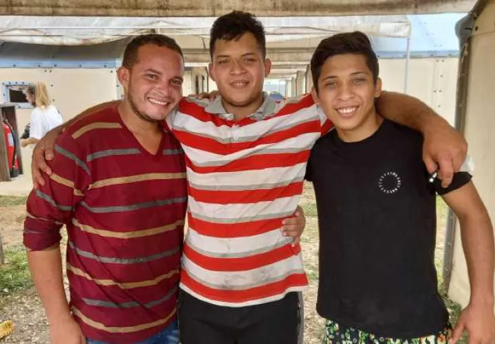 Luis, Gleiber y Michelle Miranda. Luis Avila.
